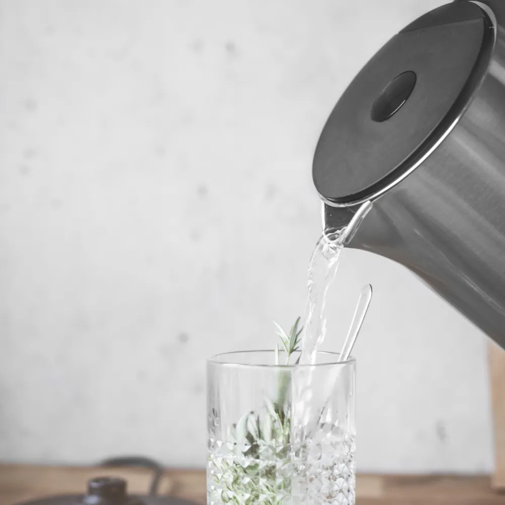 Teekocher & Wasserkocher*GASTROBACK Design Wasserkocher Cool Touch