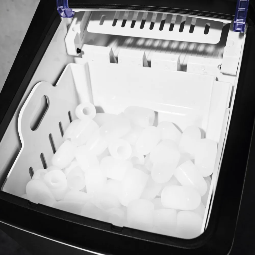 Eiswürfelmaschine & Ice-Crusher*GASTROBACK Eiswürfelbereiter Bartender Pro